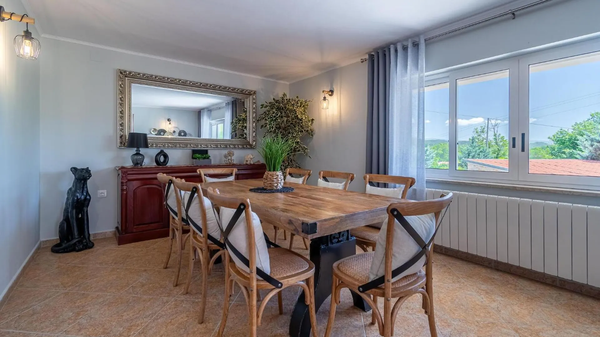 Holiday home Lovely Home In Cerovlje With Kitchen
